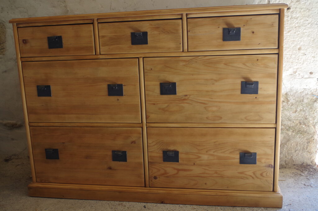 commode 7 tiroirs